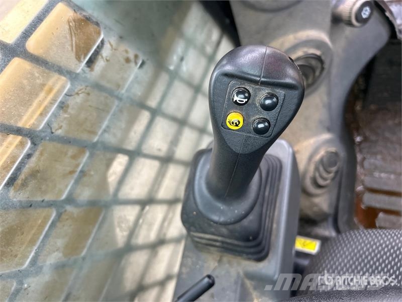 CAT 246D3 Two-Speed Skid Steer Loader Minicargadoras