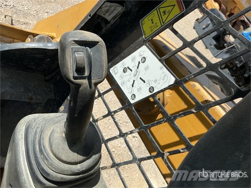 CAT 249D Skid steer mini nakladalci