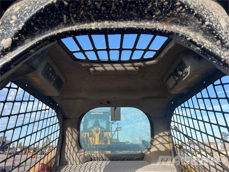CAT 249D Kompaktrakodók