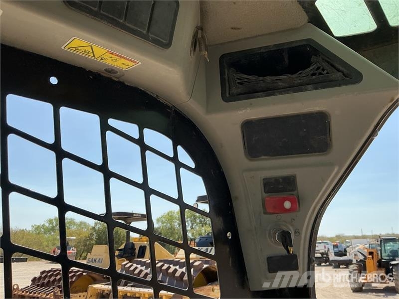 CAT 249D Skid steer mini nakladalci