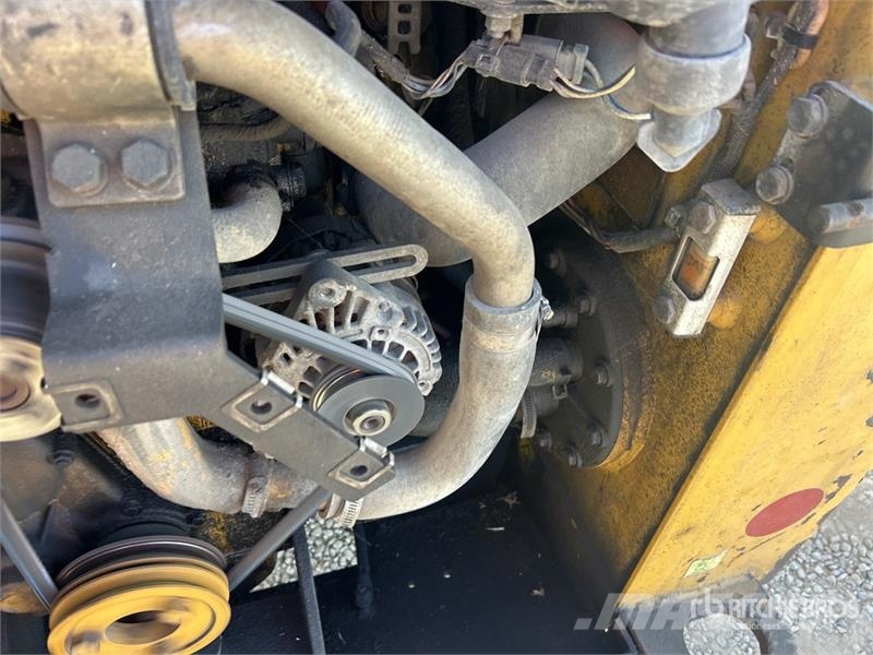 CAT 249D Kompaktrakodók