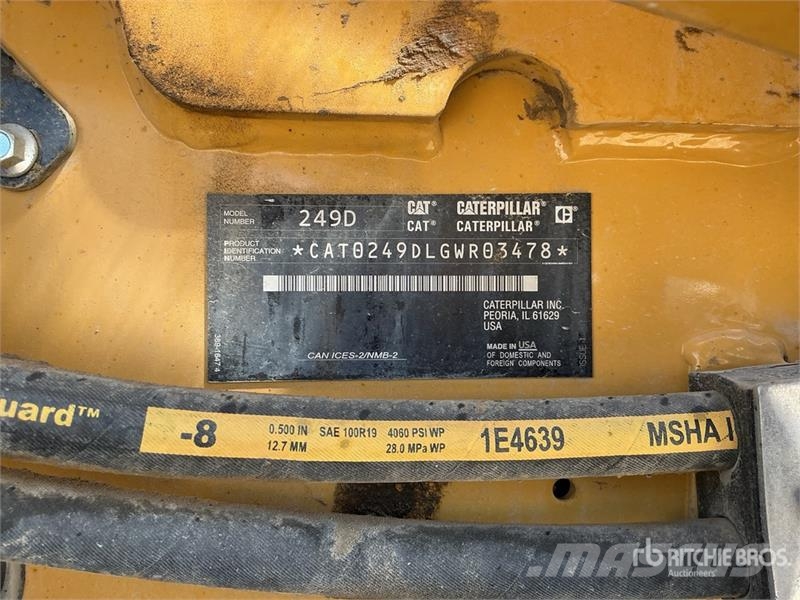 CAT 249D Skid steer mini nakladalci
