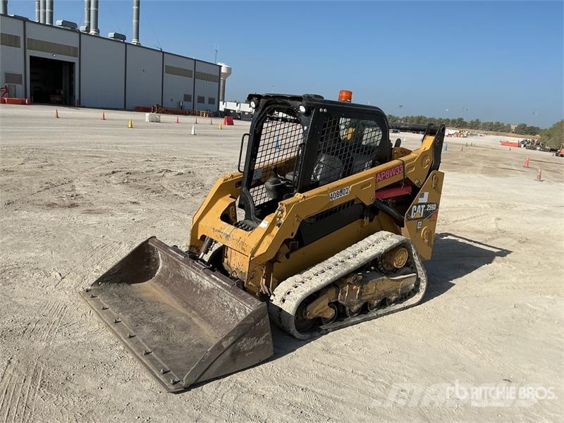 CAT 259D Skid steer mini nakladalci