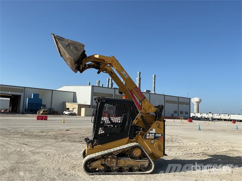 CAT 259D Skid steer mini nakladalci