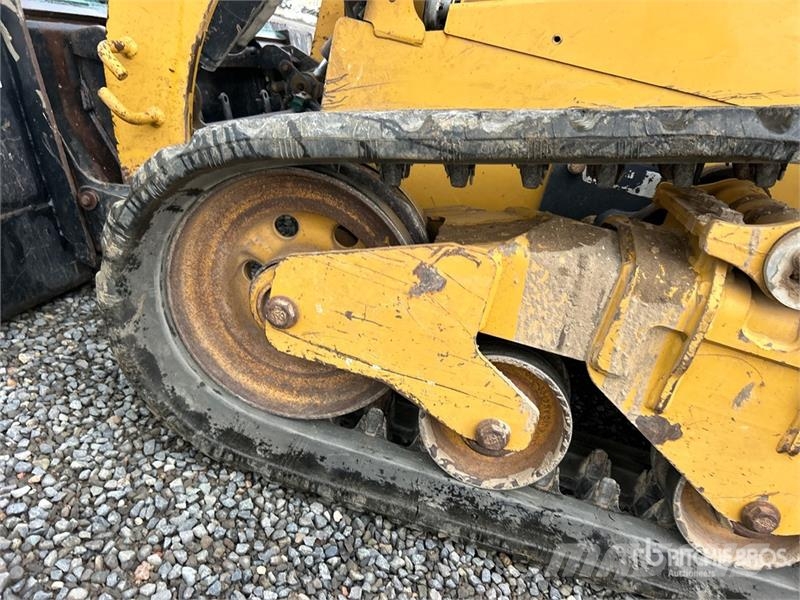 CAT 259D Φορτωτάκια