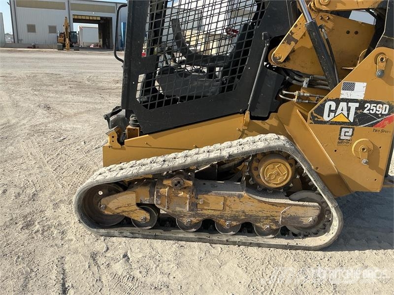 CAT 259D Skid steer mini nakladalci