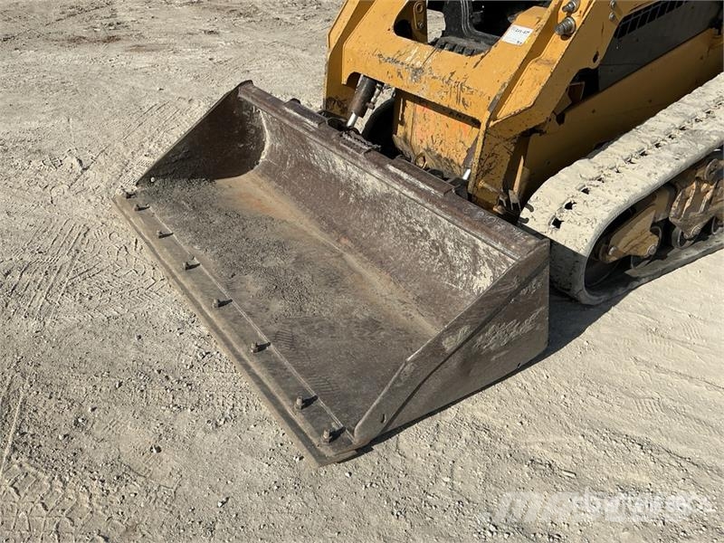CAT 259D Skid steer mini nakladalci
