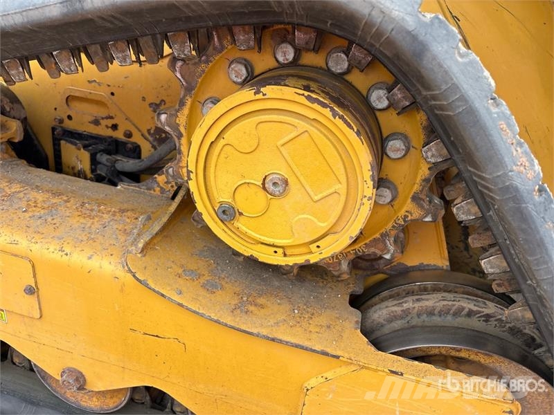 CAT 259D3 Two-Speed Compact Track Loader Lietoti riteņu kompaktiekrāvēji