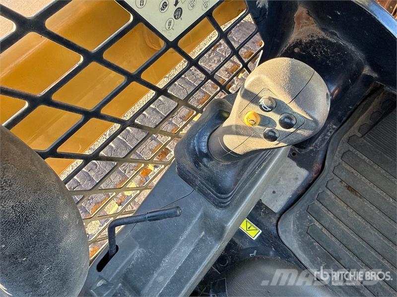 CAT 259D3 Two-Speed Compact Track Loader Kompaktlader