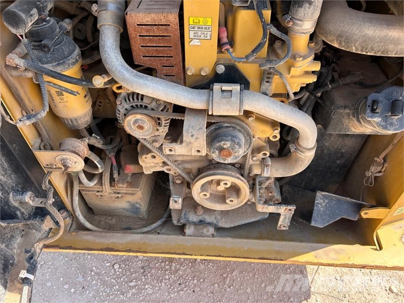 CAT 259D3 Two-Speed Compact Track Loader (Inoperable) Skid steer loaders