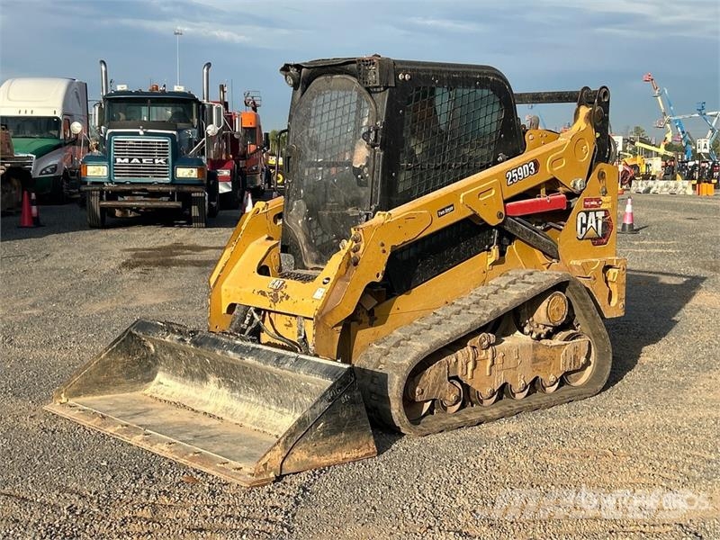 CAT 259D3 Two-Speed Compact Track Loader لوادر انزلاقية التوجيه