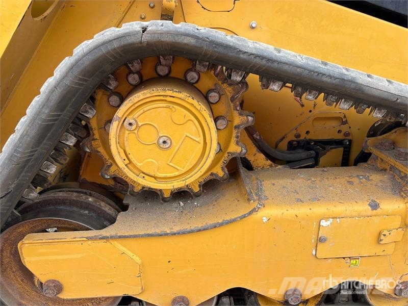 CAT 259D3 Two-Speed Compact Track Loader Lietoti riteņu kompaktiekrāvēji