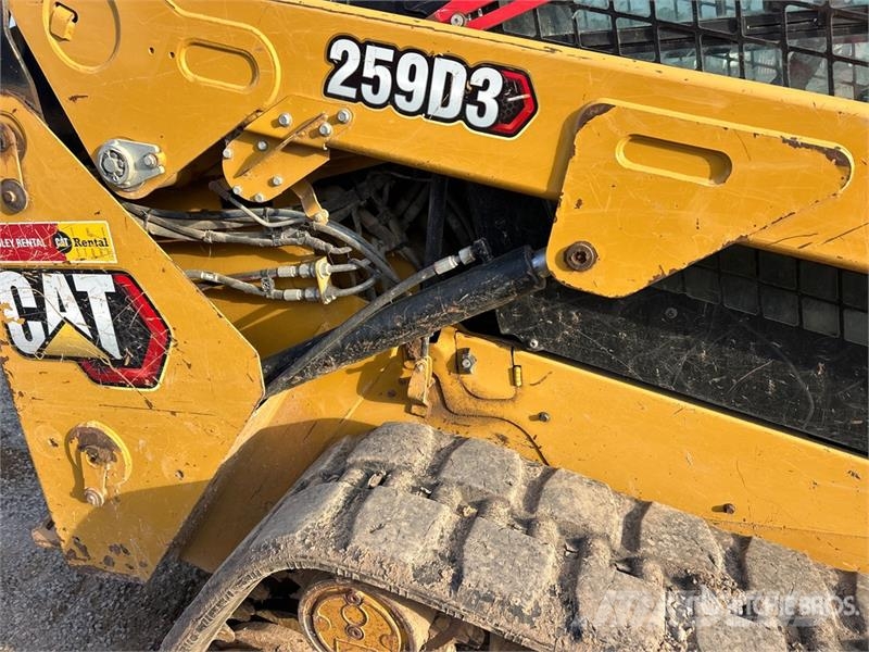 CAT 259D3 Two-Speed Compact Track Loader لوادر انزلاقية التوجيه