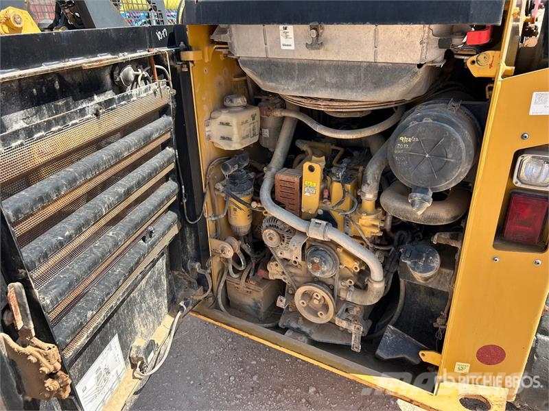 CAT 259D3 Two-Speed Compact Track Loader (Inoperable) Skid steer loaders