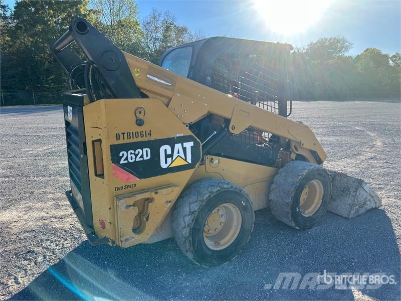 CAT 262D Krautuvai su šoniniu pasukimu
