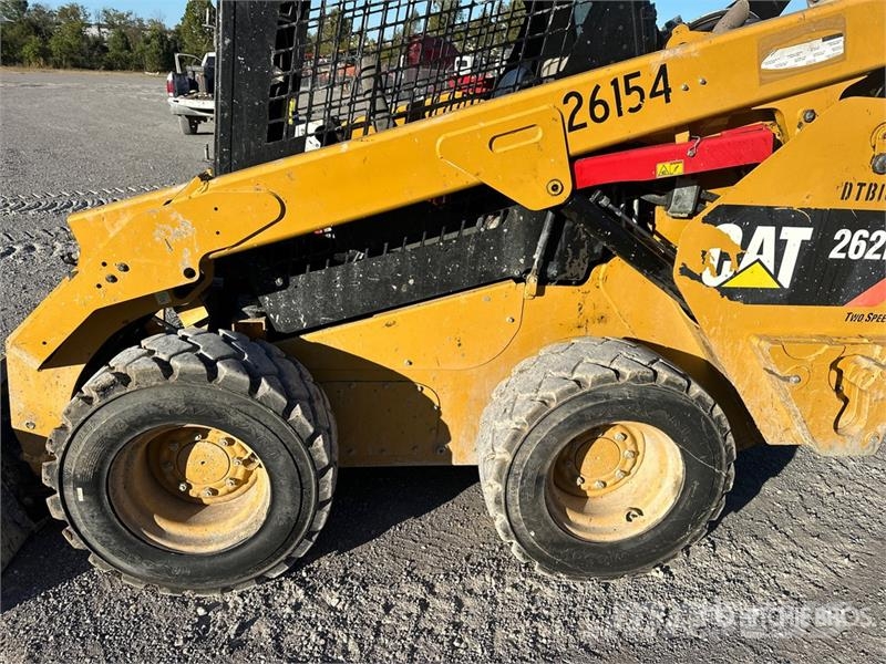 CAT 262D Krautuvai su šoniniu pasukimu