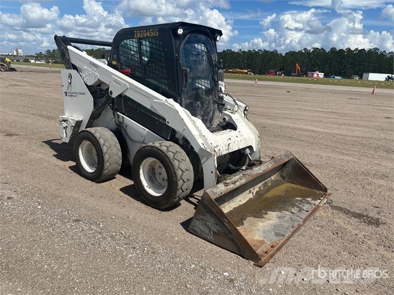 CAT 262D3 Skid Steer Loader Lietoti riteņu kompaktiekrāvēji