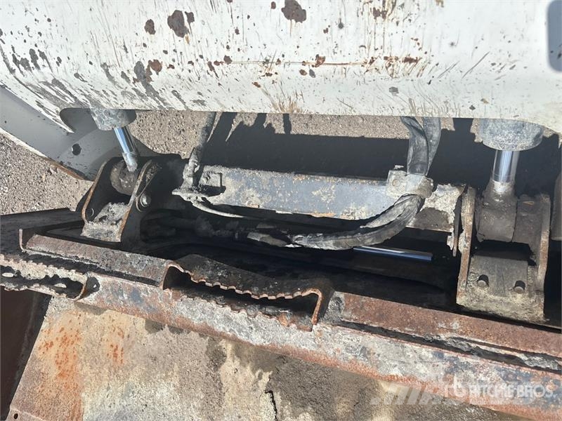 CAT 262D3 Skid Steer Loader Lietoti riteņu kompaktiekrāvēji