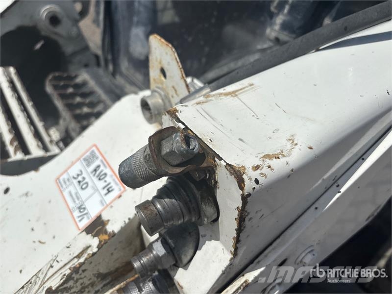 CAT 262D3 Skid Steer Loader Lietoti riteņu kompaktiekrāvēji