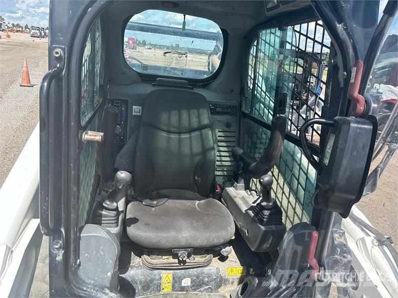 CAT 262D3 Skid Steer Loader Lietoti riteņu kompaktiekrāvēji