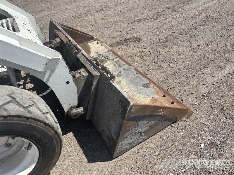 CAT 262D3 Skid Steer Loader Lietoti riteņu kompaktiekrāvēji