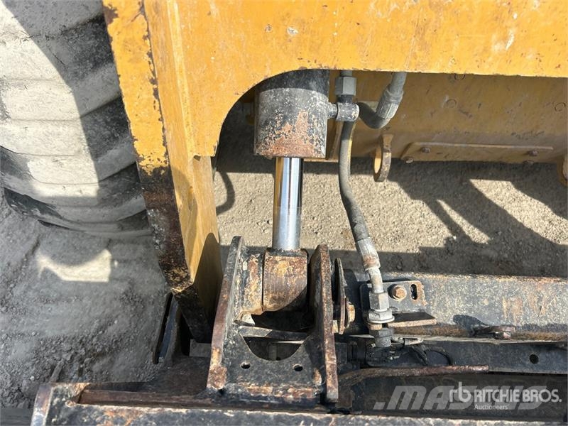 CAT 262D3 Two-Speed Skid Steer Loader Kompaktlastere
