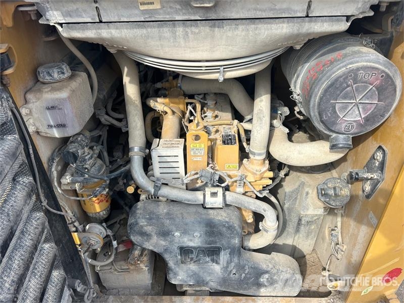 CAT 262D3 Two-Speed Skid Steer Loader Kompaktlastere