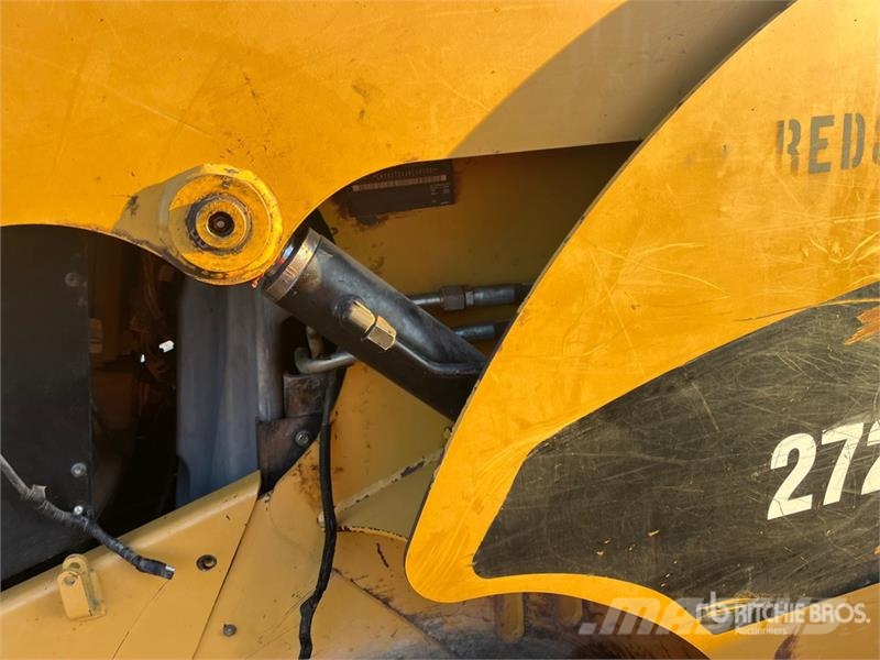 CAT 272C Skid steer mini nakladalci