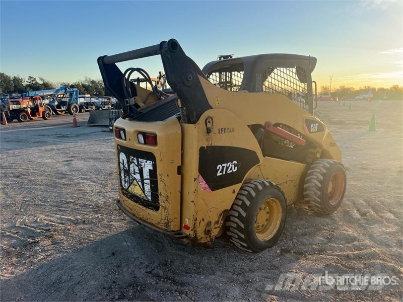 CAT 272C Skid steer mini nakladalci