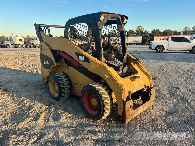 CAT 272C Skid steer mini nakladalci