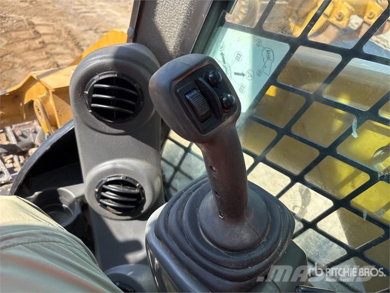 CAT 279D Kompaktrakodók