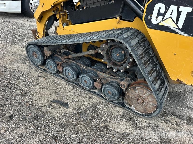CAT 287D لوادر انزلاقية التوجيه