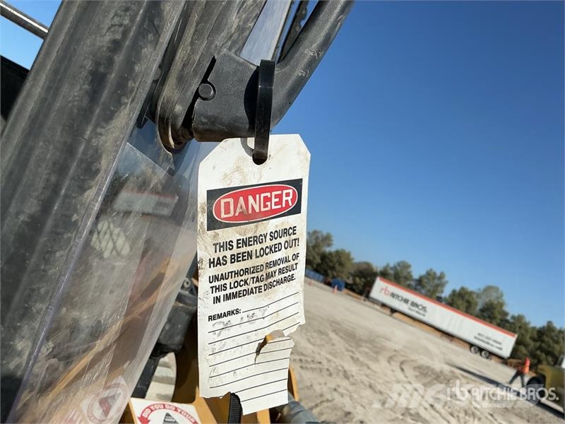 CAT 289D Skid steer mini nakladalci