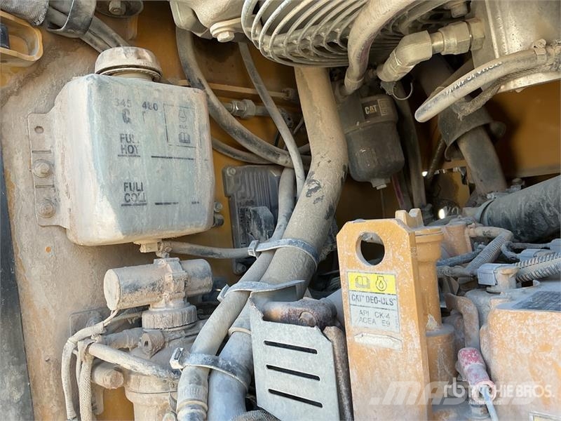 CAT 289D Šmykom riadené nakladače
