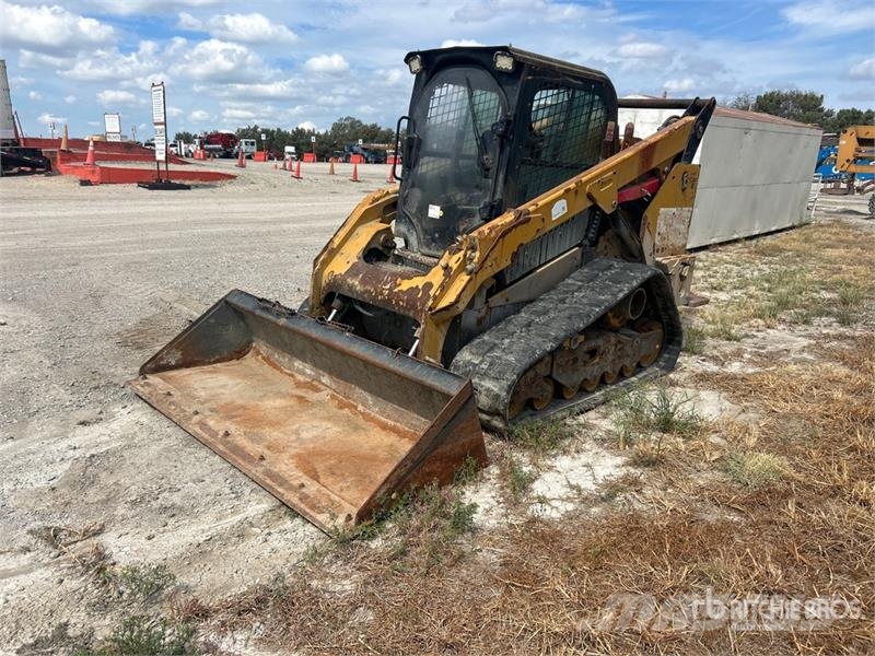 CAT 289D Smykem řízené nakladače
