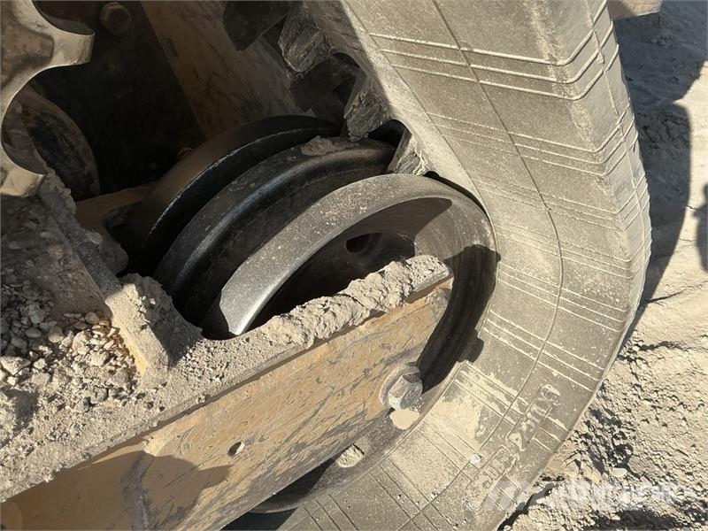 CAT 289D Šmykom riadené nakladače