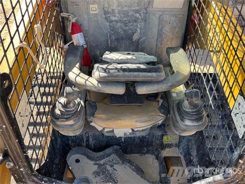CAT 289D Skid steer mini nakladalci