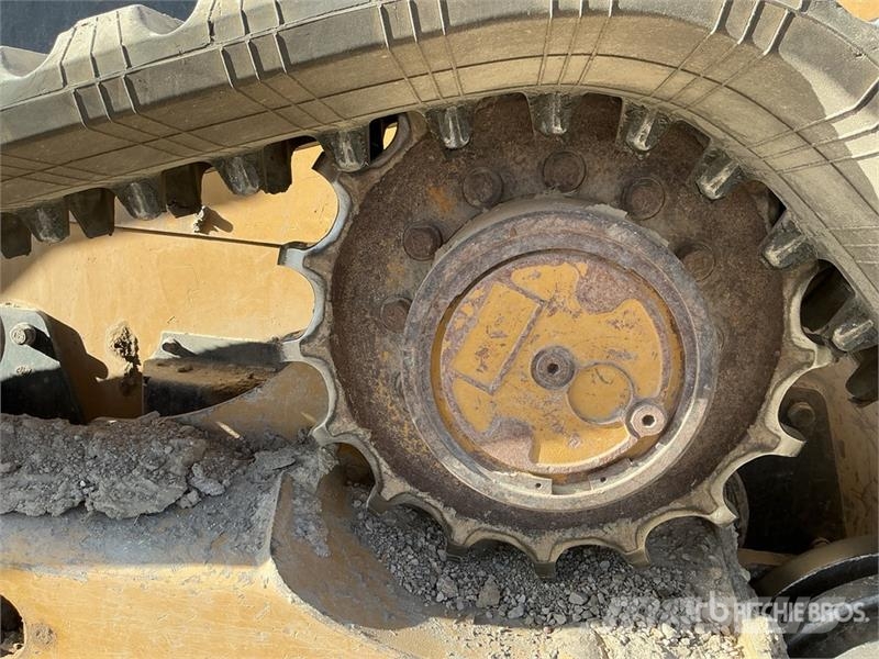 CAT 289D Šmykom riadené nakladače