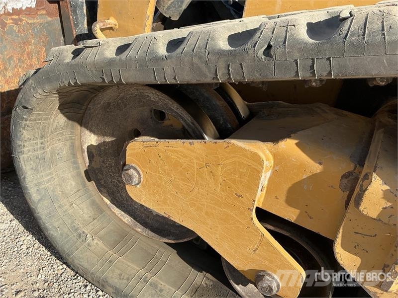 CAT 289D Skid steer mini nakladalci