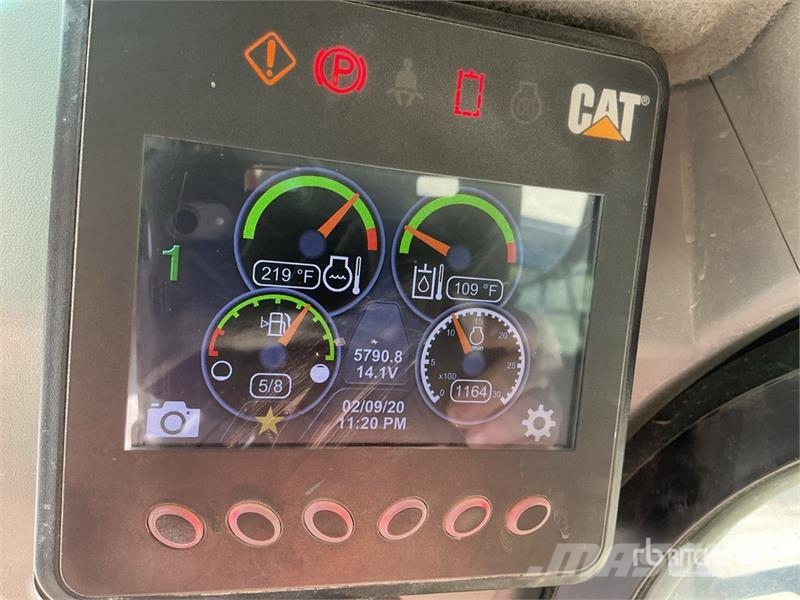 CAT 289D Šmykom riadené nakladače