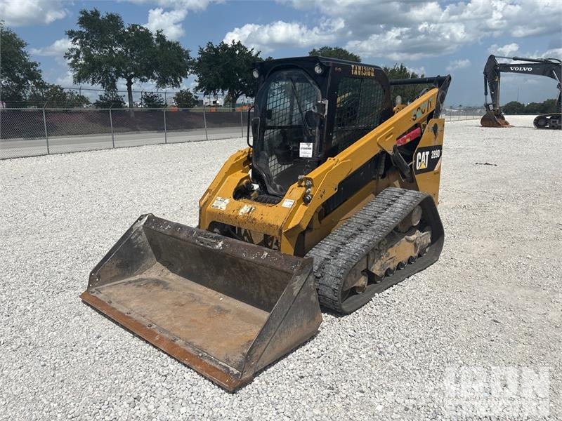 CAT 289D Krautuvai su šoniniu pasukimu