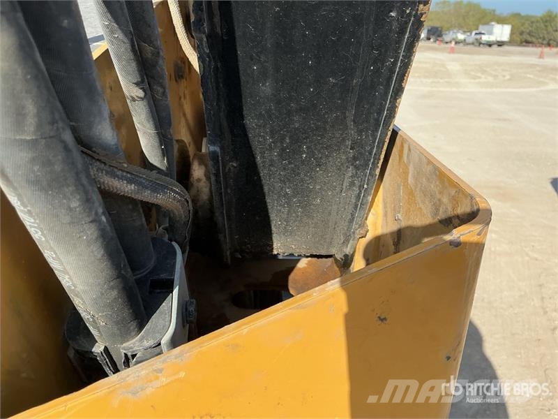 CAT 289D Skid steer mini nakladalci