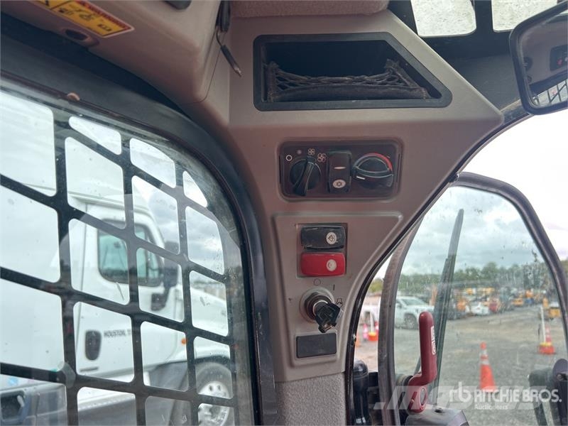 CAT 289D Kompaktrakodók