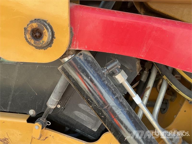 CAT 289D Skid steer mini nakladalci