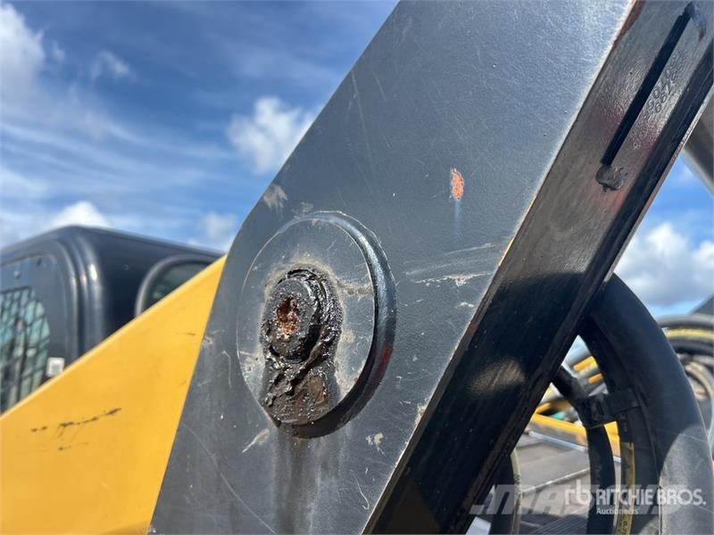 CAT 289D Skid steer loaders