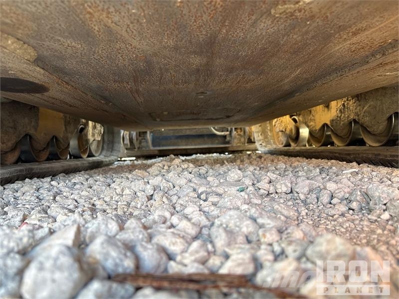 CAT 289D Krautuvai su šoniniu pasukimu