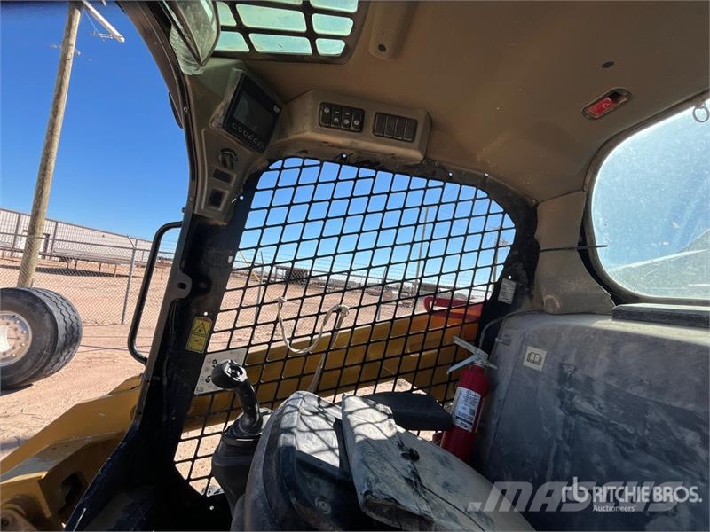 CAT 289D Skid steer mini nakladalci