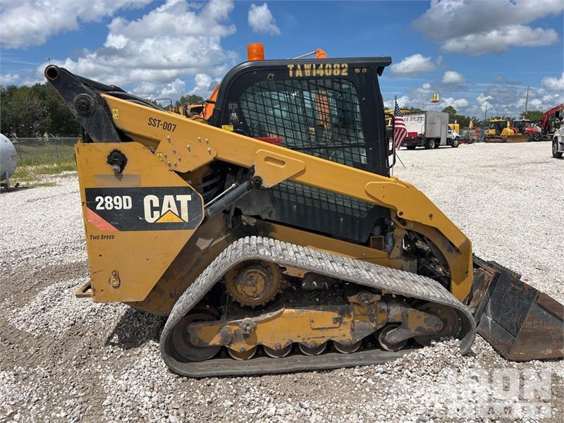 CAT 289D Carregadoras de direcção deslizante