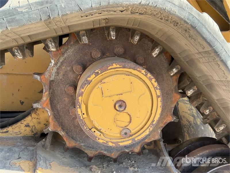 CAT 289D Skid steer mini nakladalci