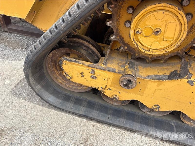 CAT 289D 滑移装载机